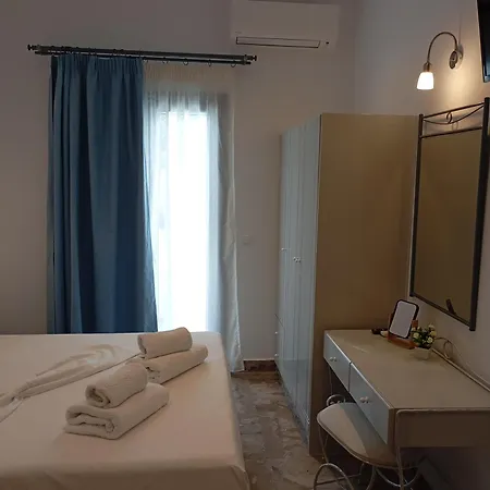 Aparthotel Ifestia Kamári